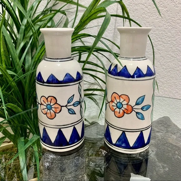 NWOT Hand Painted Ceramic Vase Set - Picture 5 of 5